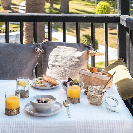 Apartman Luxury - Heated Pool & Beachfront Access *